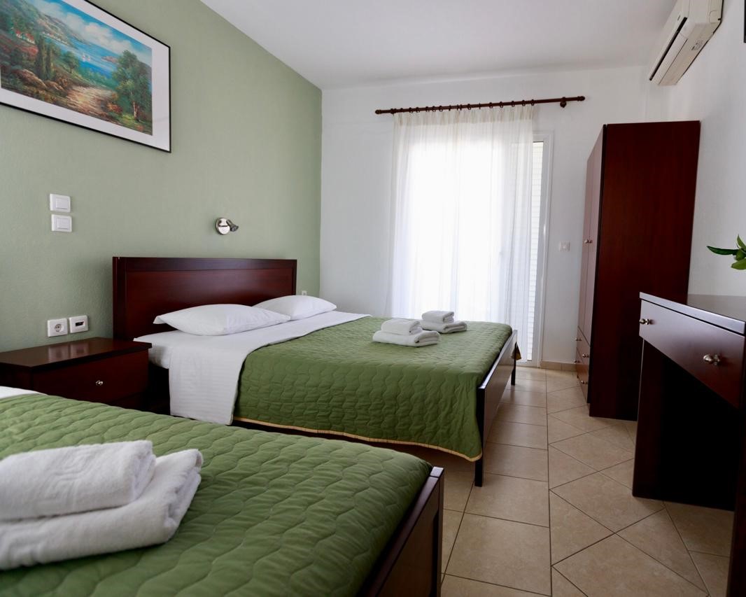 Standard Family Apartment - Pool and Garden View